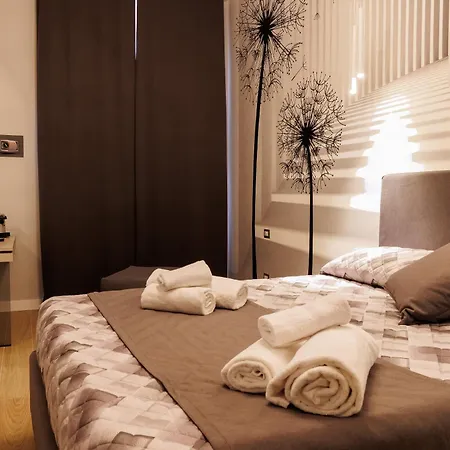 Maria Maruzzella Luxury